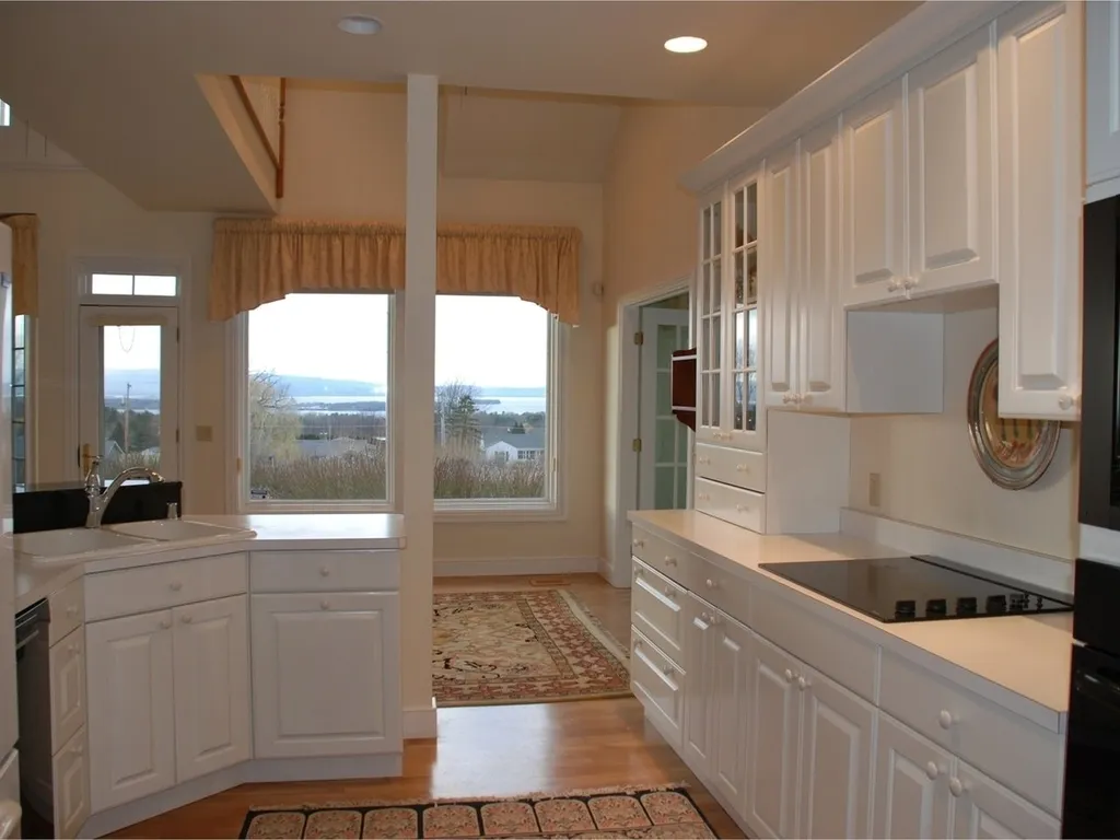 74 Nowland Farm Road South Burlington VT 05403