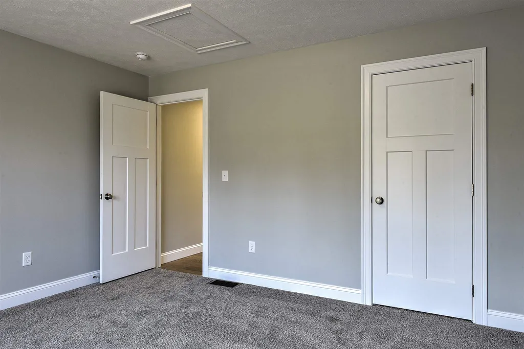 42 Village Drive Rindge NH 03461