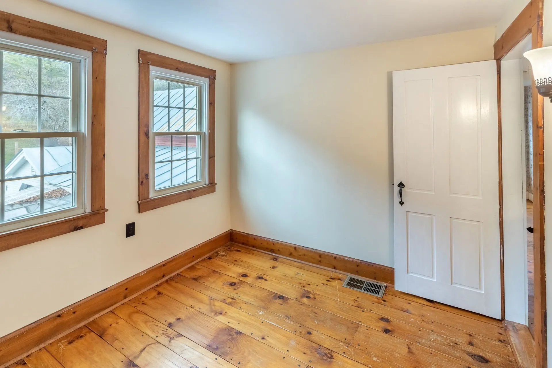 3470 Quechee West Hartford Road Hartford VT 05001