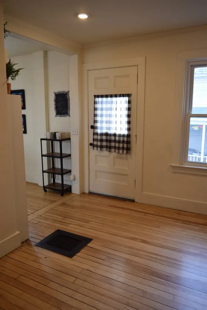 11 Elm Street Middlebury VT 05753