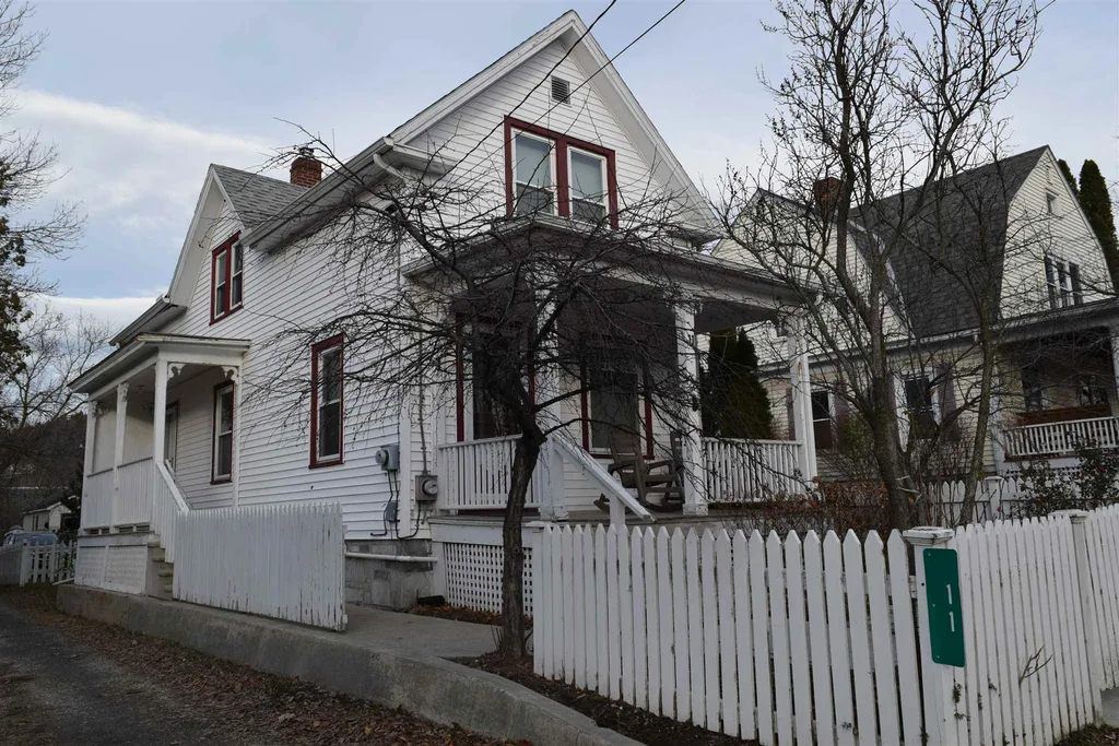 11 Elm Street Middlebury VT 05753