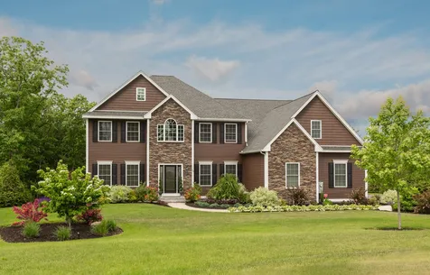 58 Sheffield Street Windham NH 03087