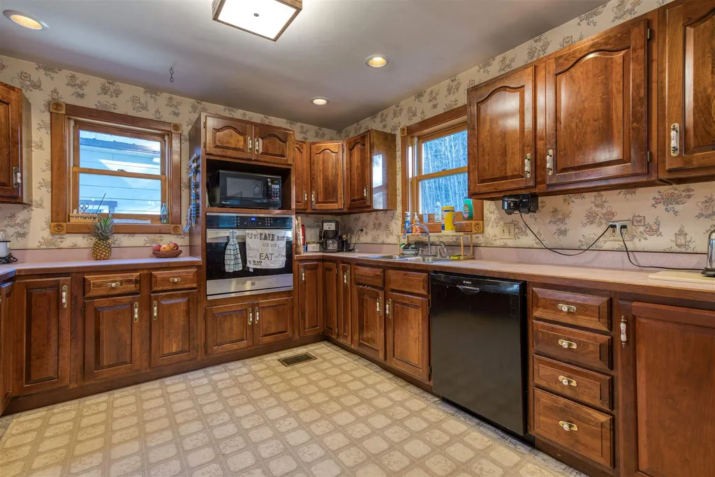 401 Brook Road Chelsea VT 05038