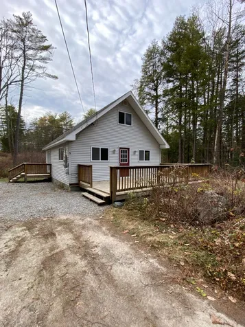 5 Bobolink Lane Hillsborough NH 03244