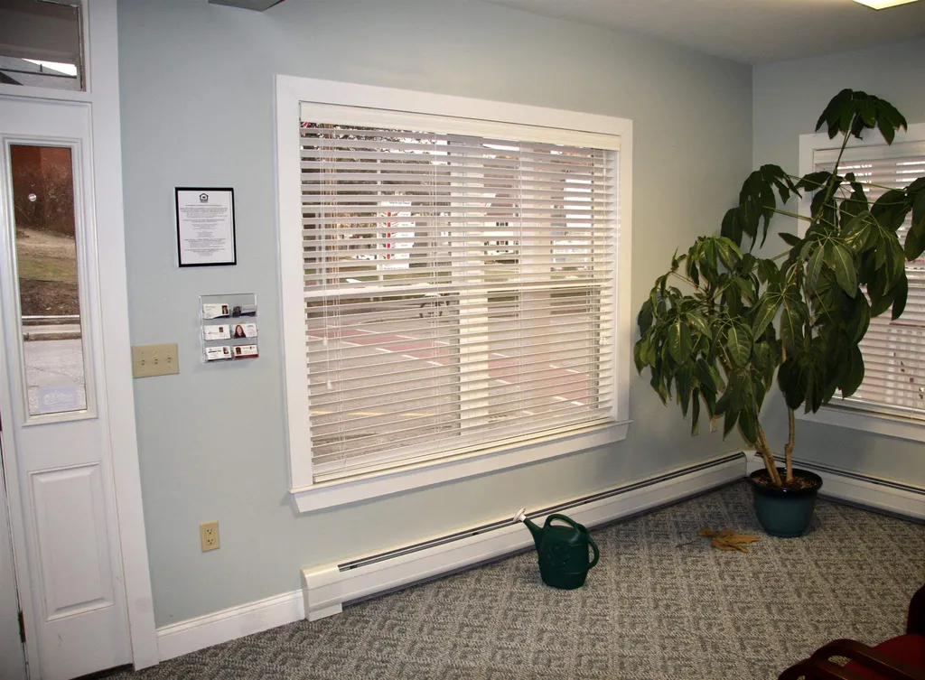 92 Main Street Meredith NH 03253