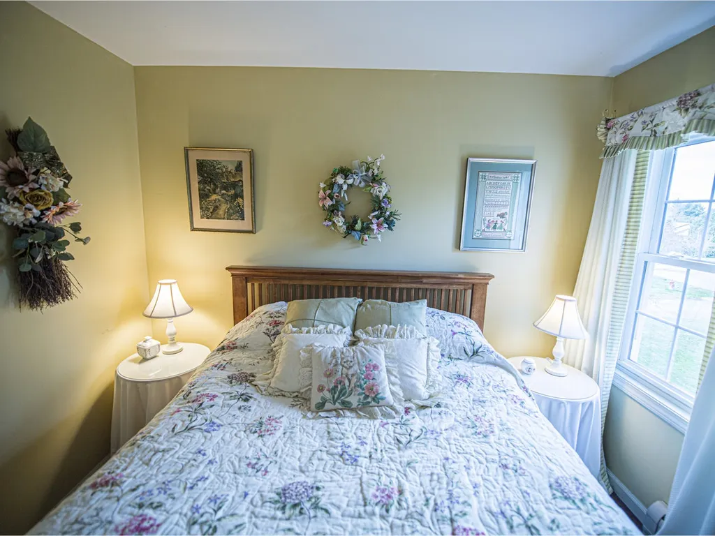 186 Olde Orchard Lane Shelburne VT 05482