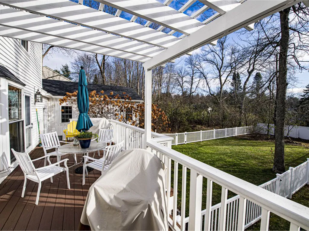 186 Olde Orchard Lane Shelburne VT 05482