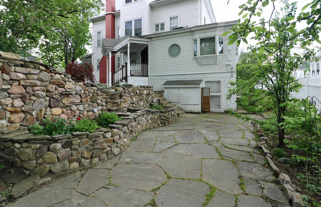 54 Main Street Gorham NH 03581