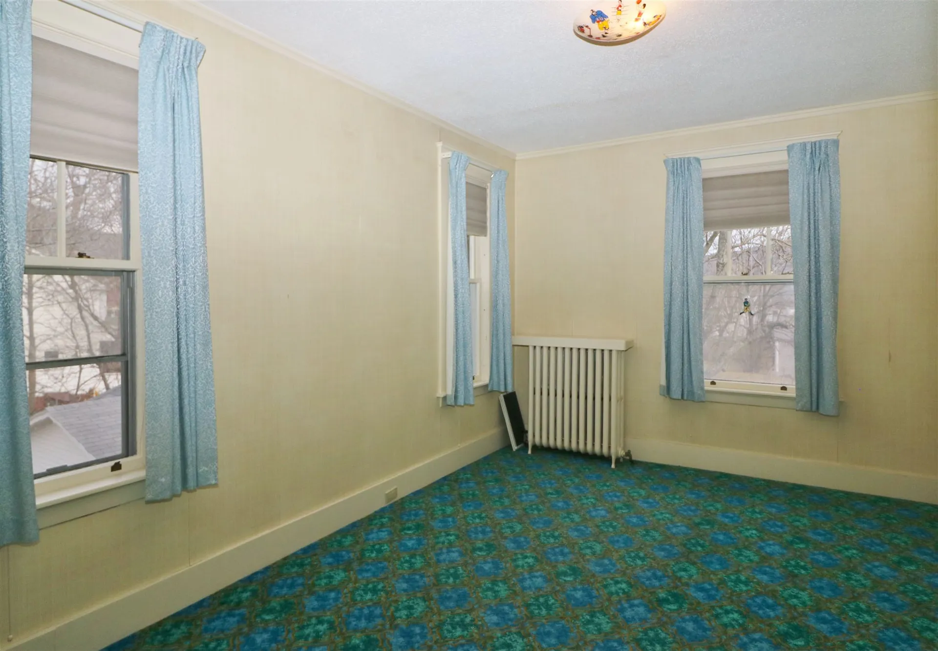 54 Main Street Gorham NH 03581