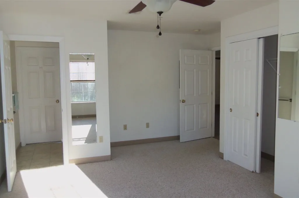 14 Tampa Drive Rochester NH 03867