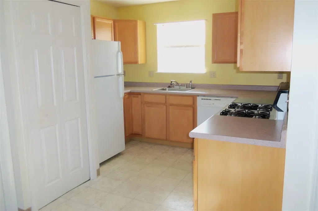 14 Tampa Drive Rochester NH 03867
