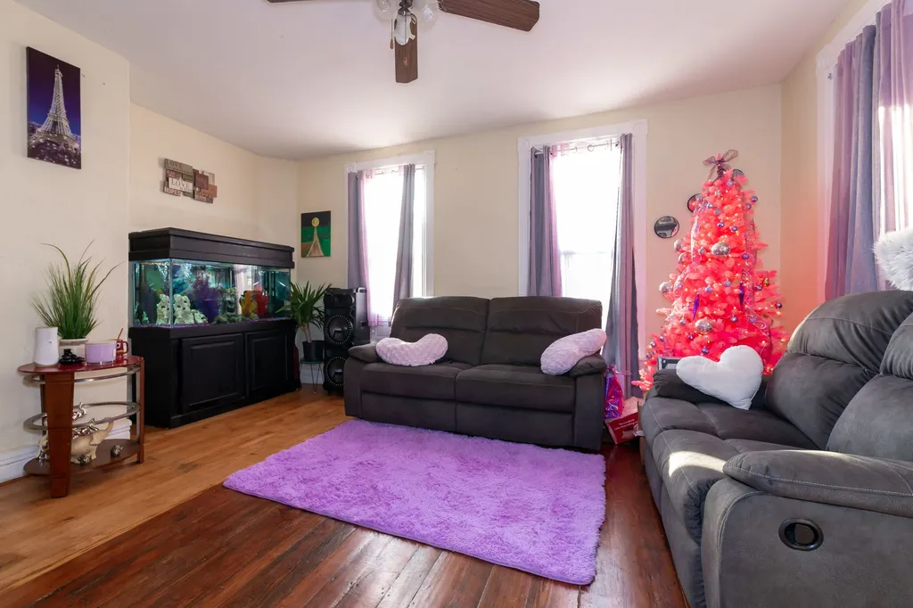 256 Spruce Street Manchester NH 03103
