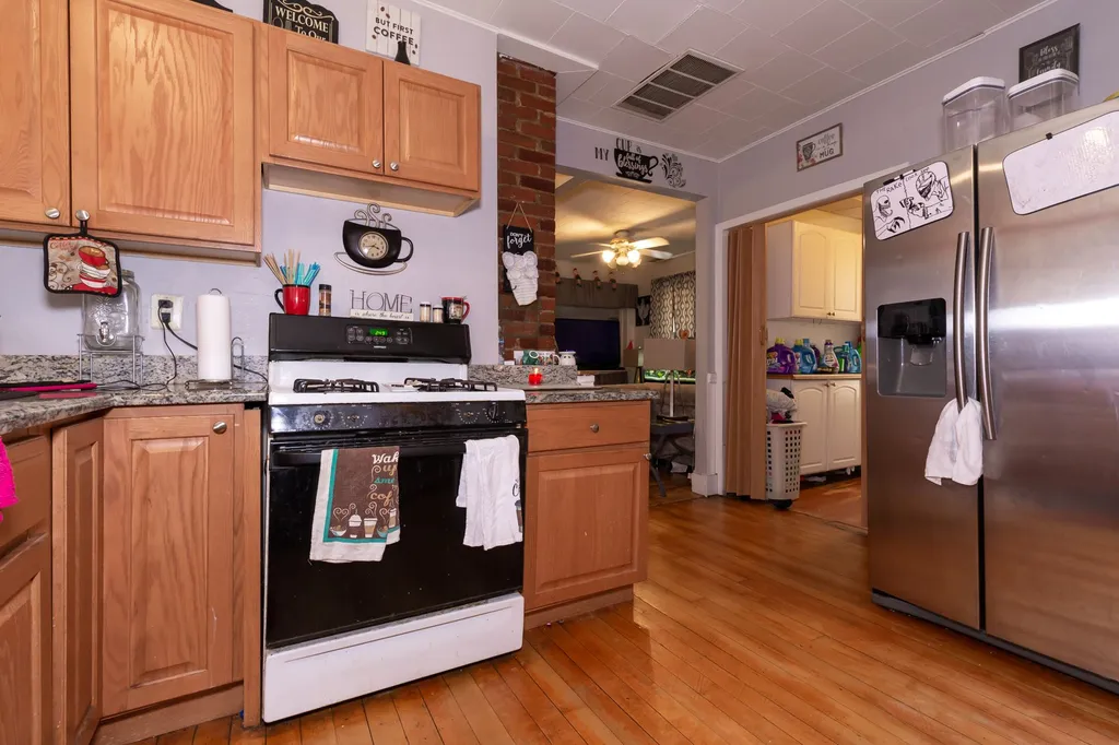 256 Spruce Street Manchester NH 03103