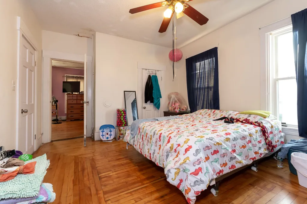 256 Spruce Street Manchester NH 03103