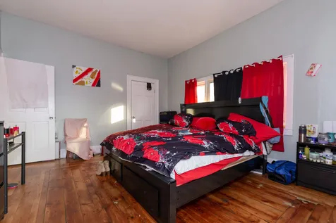 256 Spruce Street Manchester NH 03103
