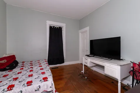256 Spruce Street Manchester NH 03103