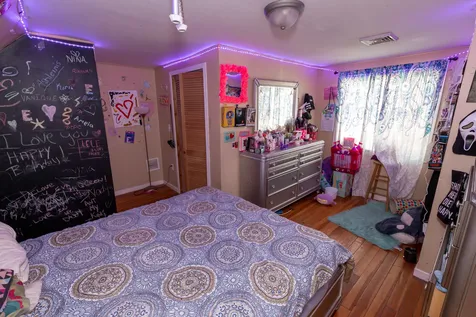 256 Spruce Street Manchester NH 03103