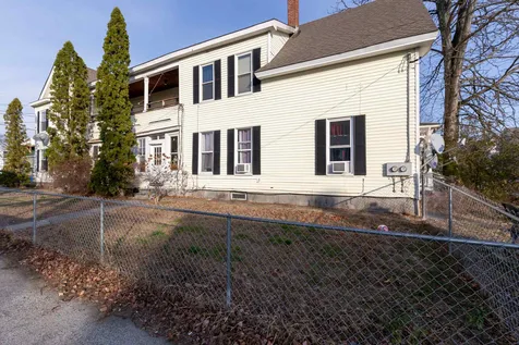 256 Spruce Street Manchester NH 03103