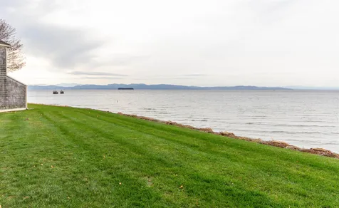 19 Harbor Watch Road Burlington VT 05401