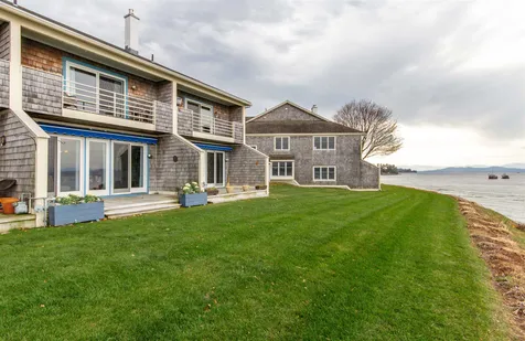 19 Harbor Watch Road Burlington VT 05401