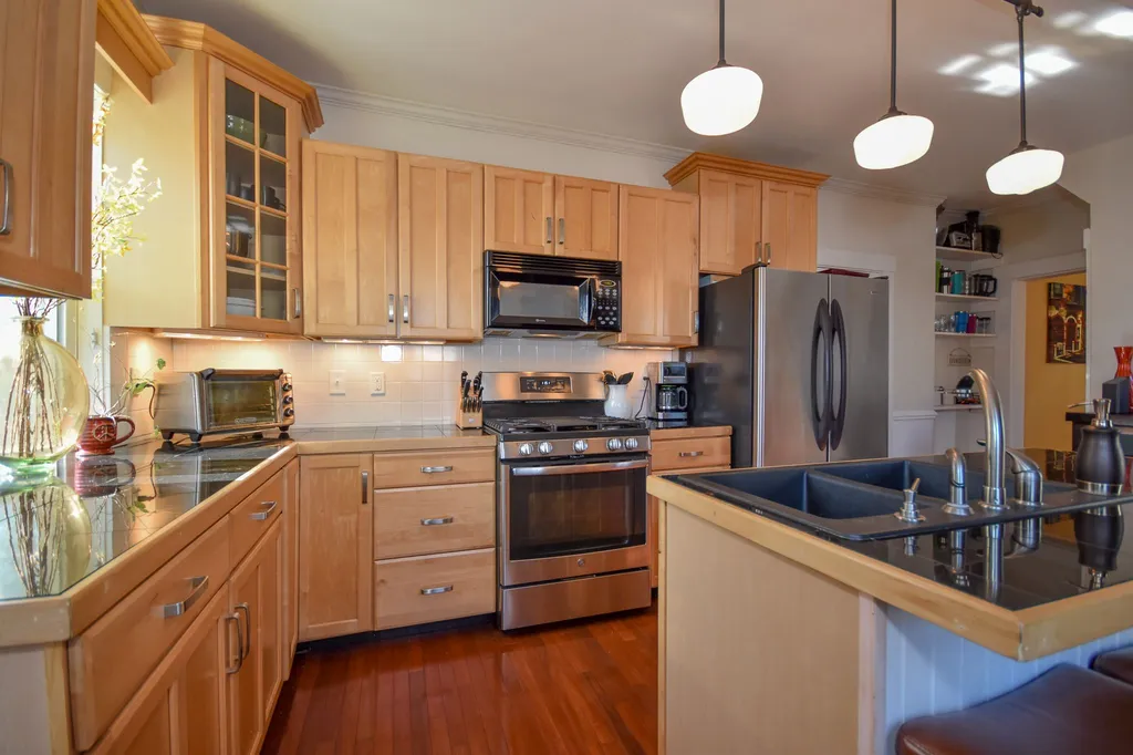 14 West Concord Street Dover NH 03820