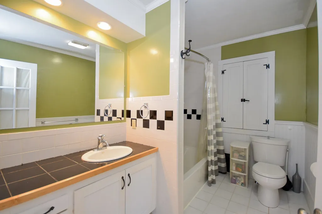 14 West Concord Street Dover NH 03820