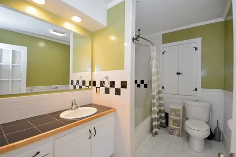 14 West Concord Street Dover NH 03820