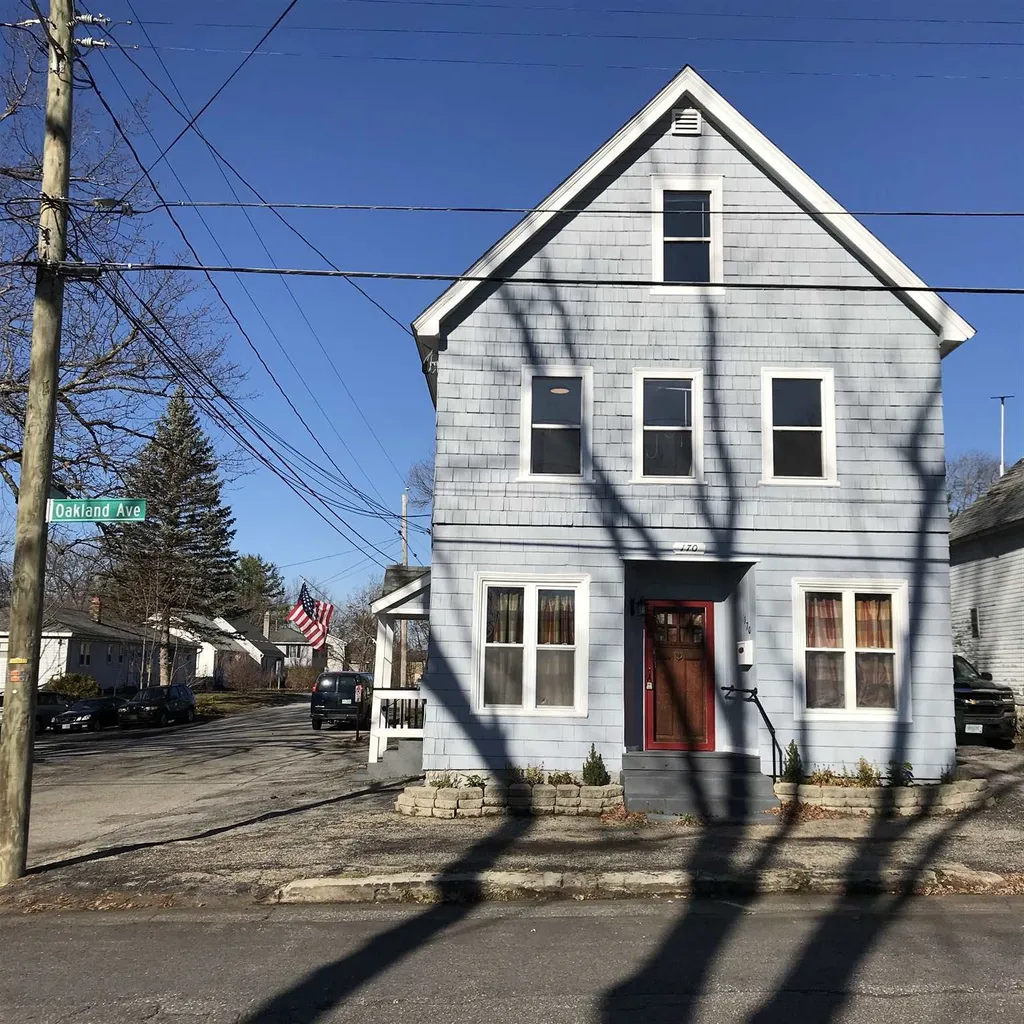 170 Oakland Avenue Manchester NH 03109