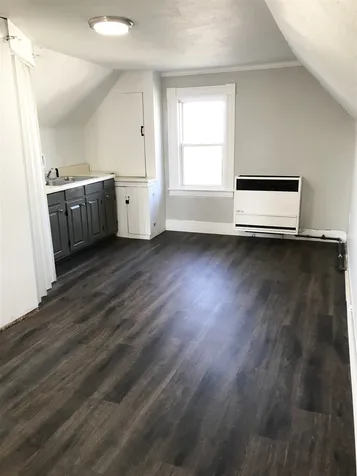 170 Oakland Avenue Manchester NH 03109