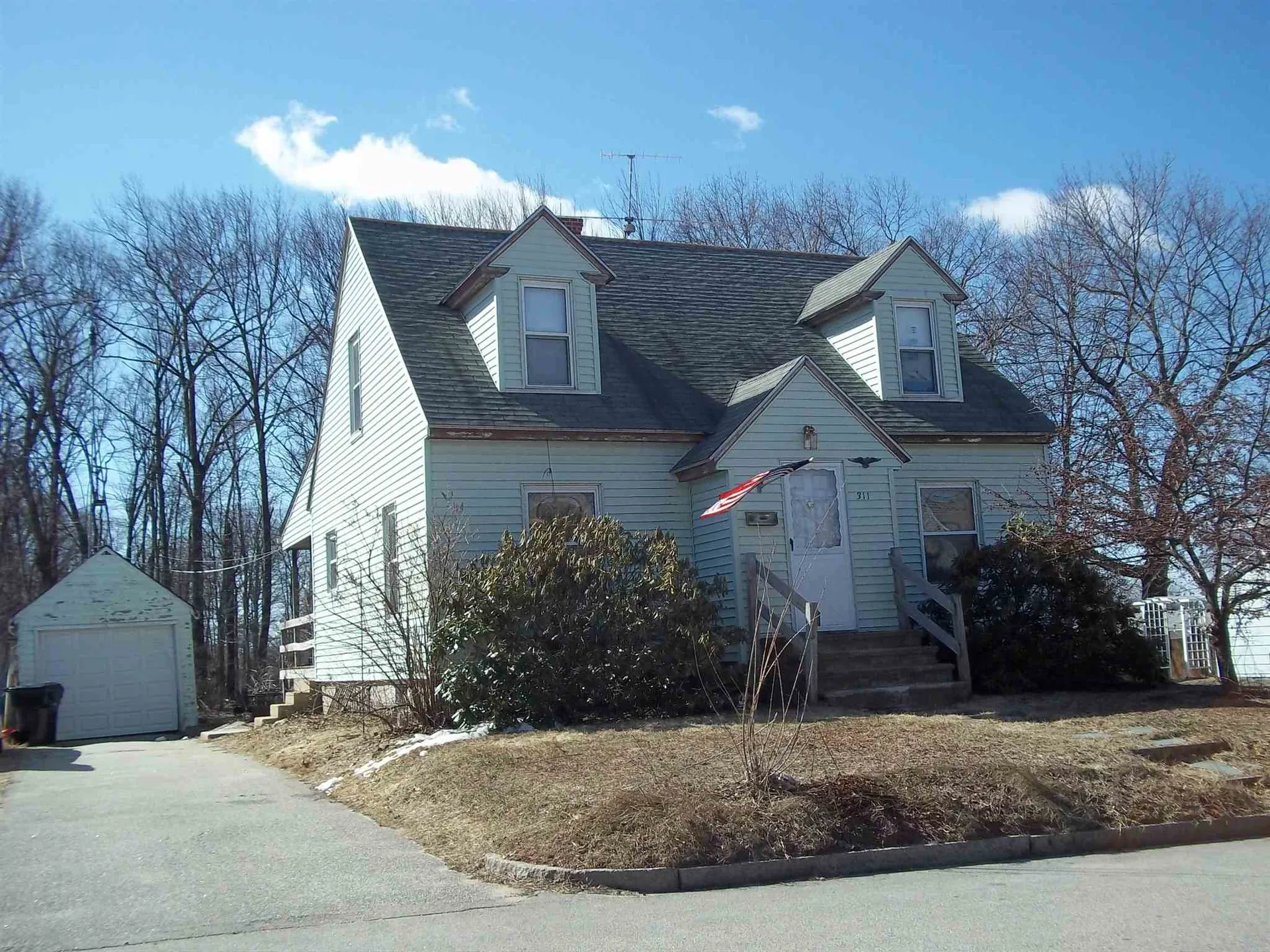 311 Vinton Street Manchester NH 03103