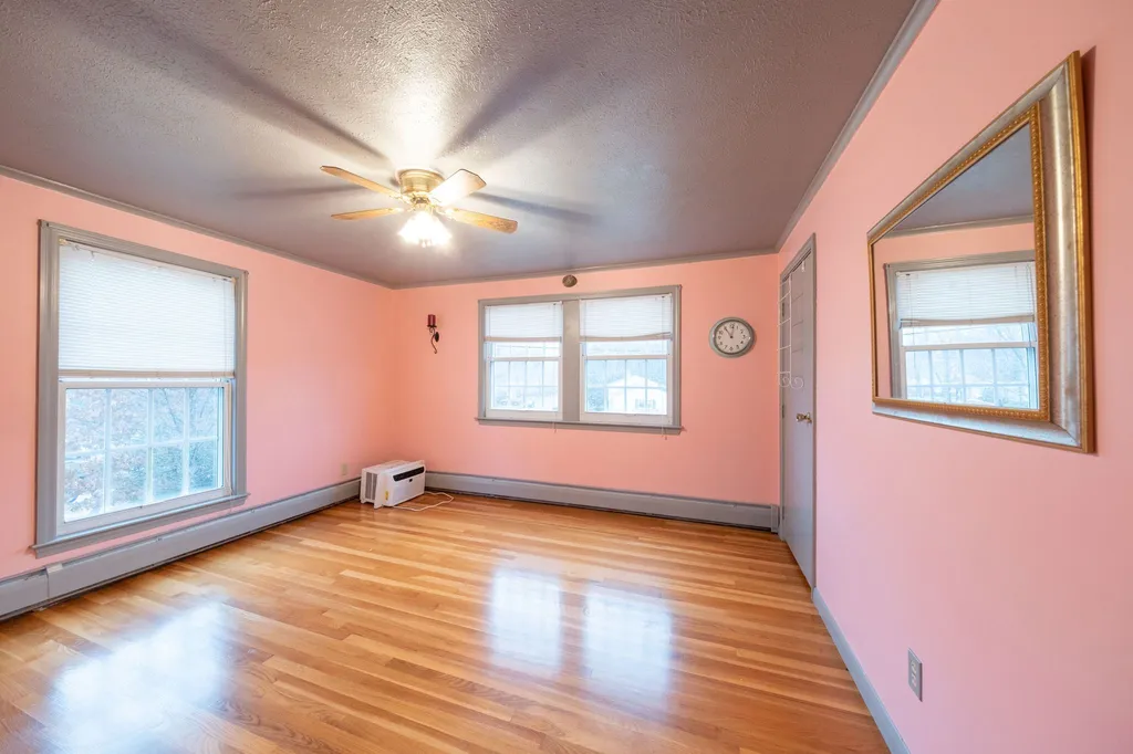 290 Westwood Drive Manchester NH 03103