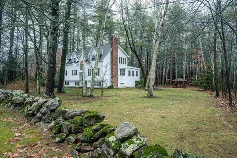 82 Stowell Road Bedford NH 03110