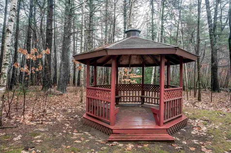 82 Stowell Road Bedford NH 03110