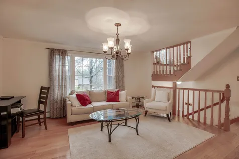 82 Stowell Road Bedford NH 03110