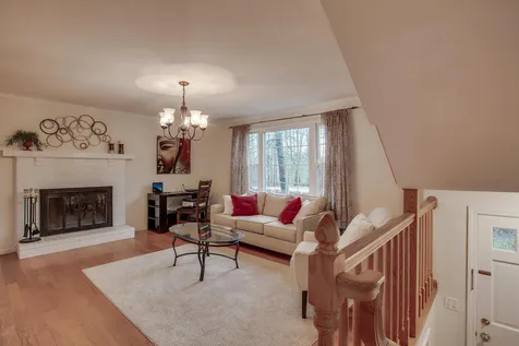 82 Stowell Road Bedford NH 03110