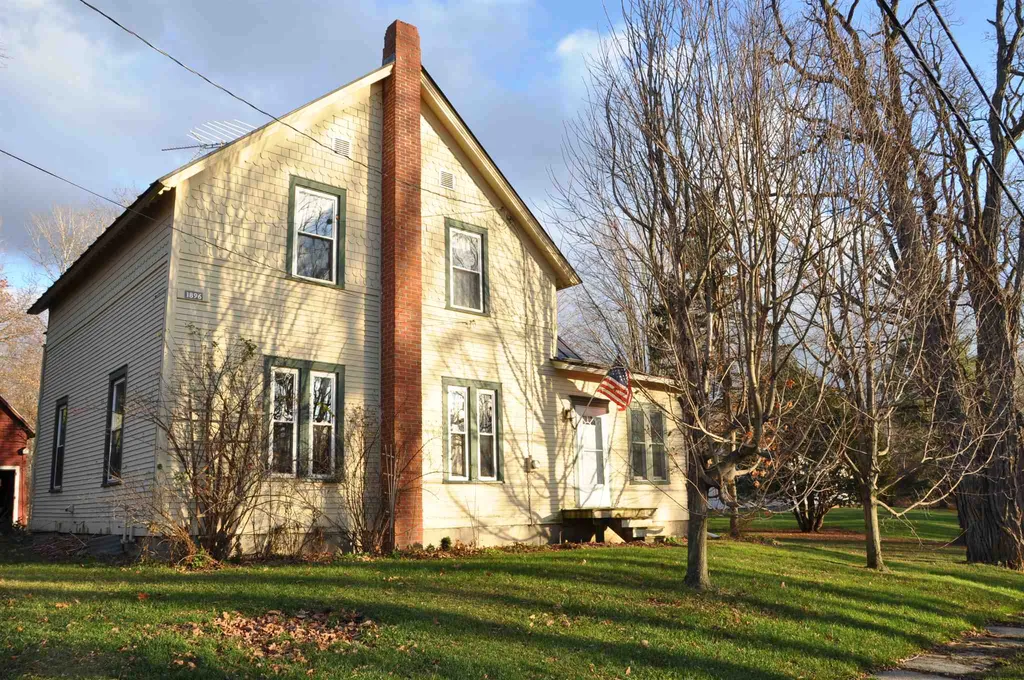 1896 Quaker Village Road Weybridge VT 05753