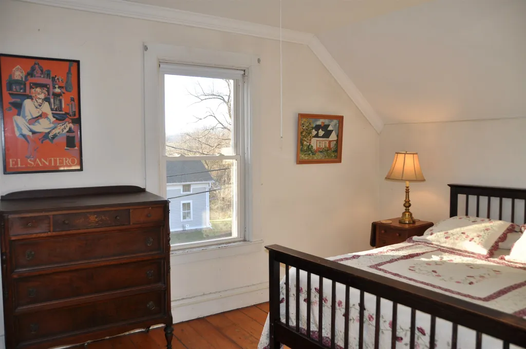 1896 Quaker Village Road Weybridge VT 05753
