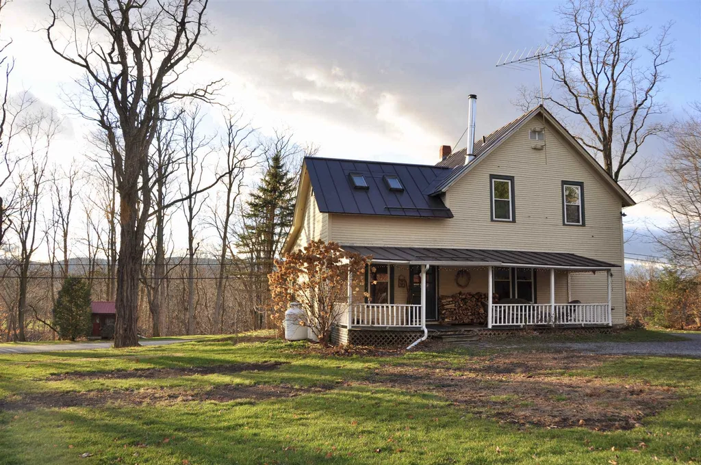 1896 Quaker Village Road Weybridge VT 05753