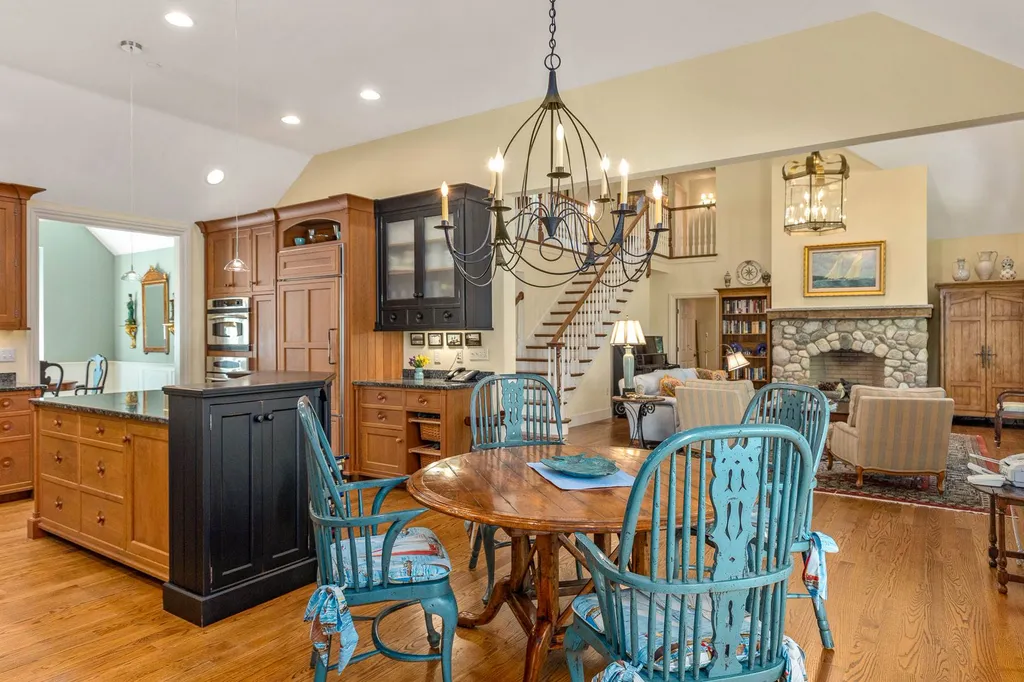 108 Abigale Lane New Castle NH 03854