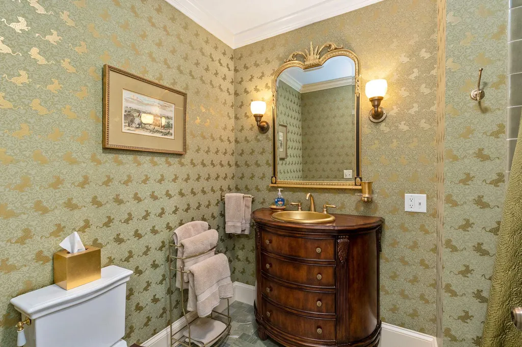 108 Abigale Lane New Castle NH 03854