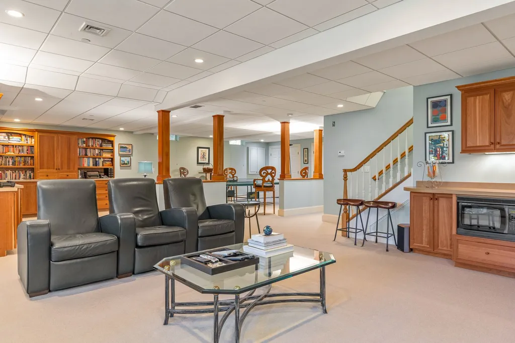 108 Abigale Lane New Castle NH 03854