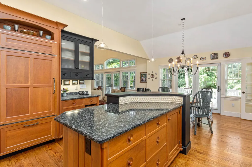 108 Abigale Lane New Castle NH 03854