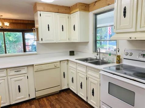 5 Vindale Road Hooksett NH 03106