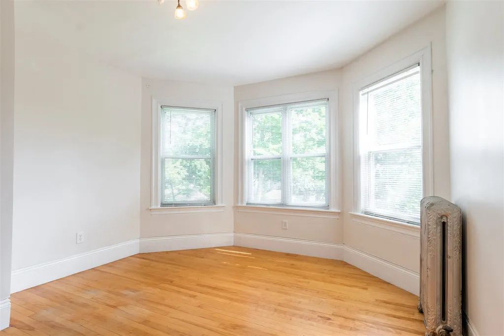 969-971 Chestnut Street Manchester NH 03104