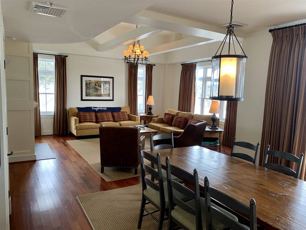 102 Forest 328 Drive Warren VT 05674
