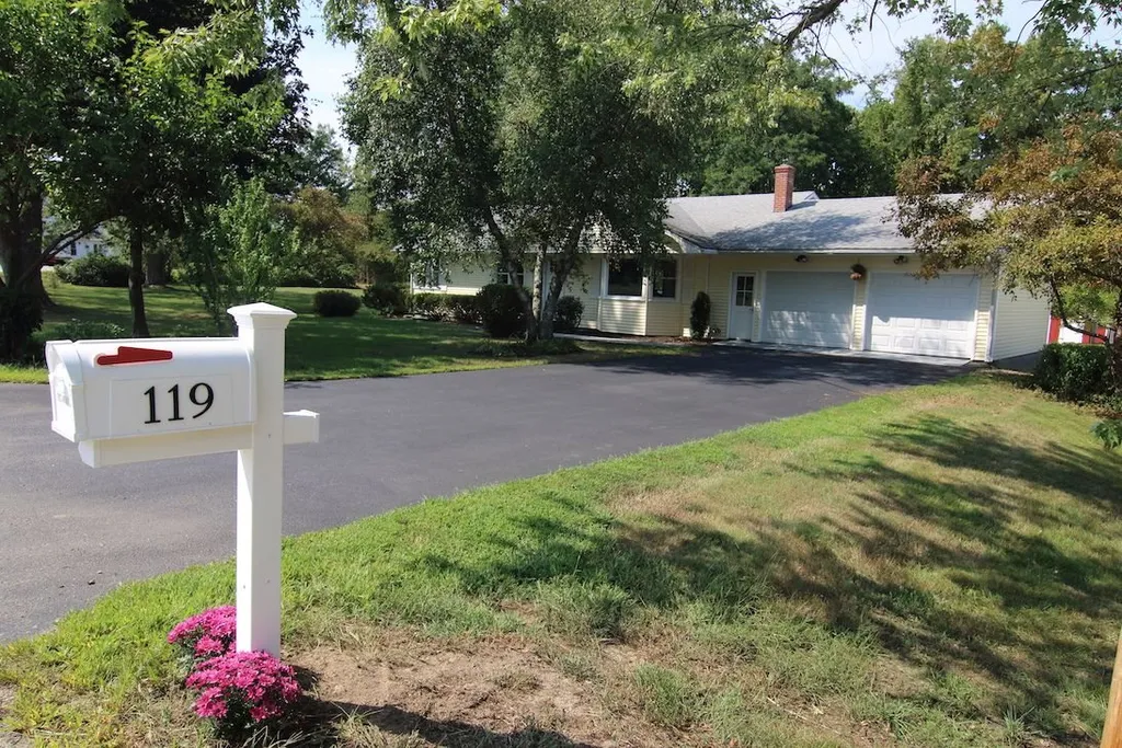 119 Langford Road Raymond NH 03077