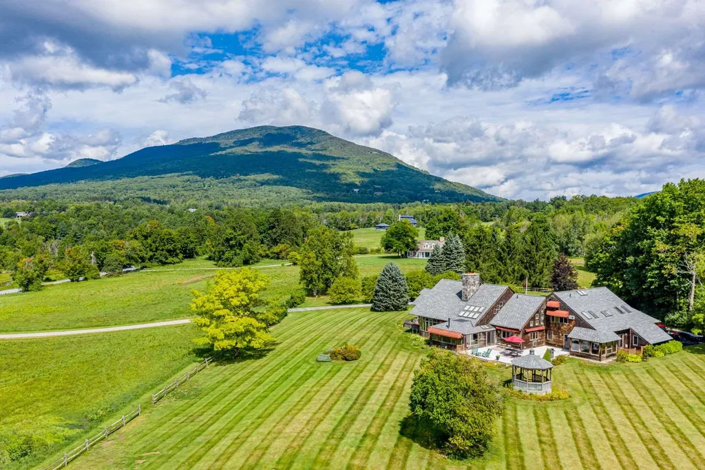 564 Overlook Road Manchester VT 05255