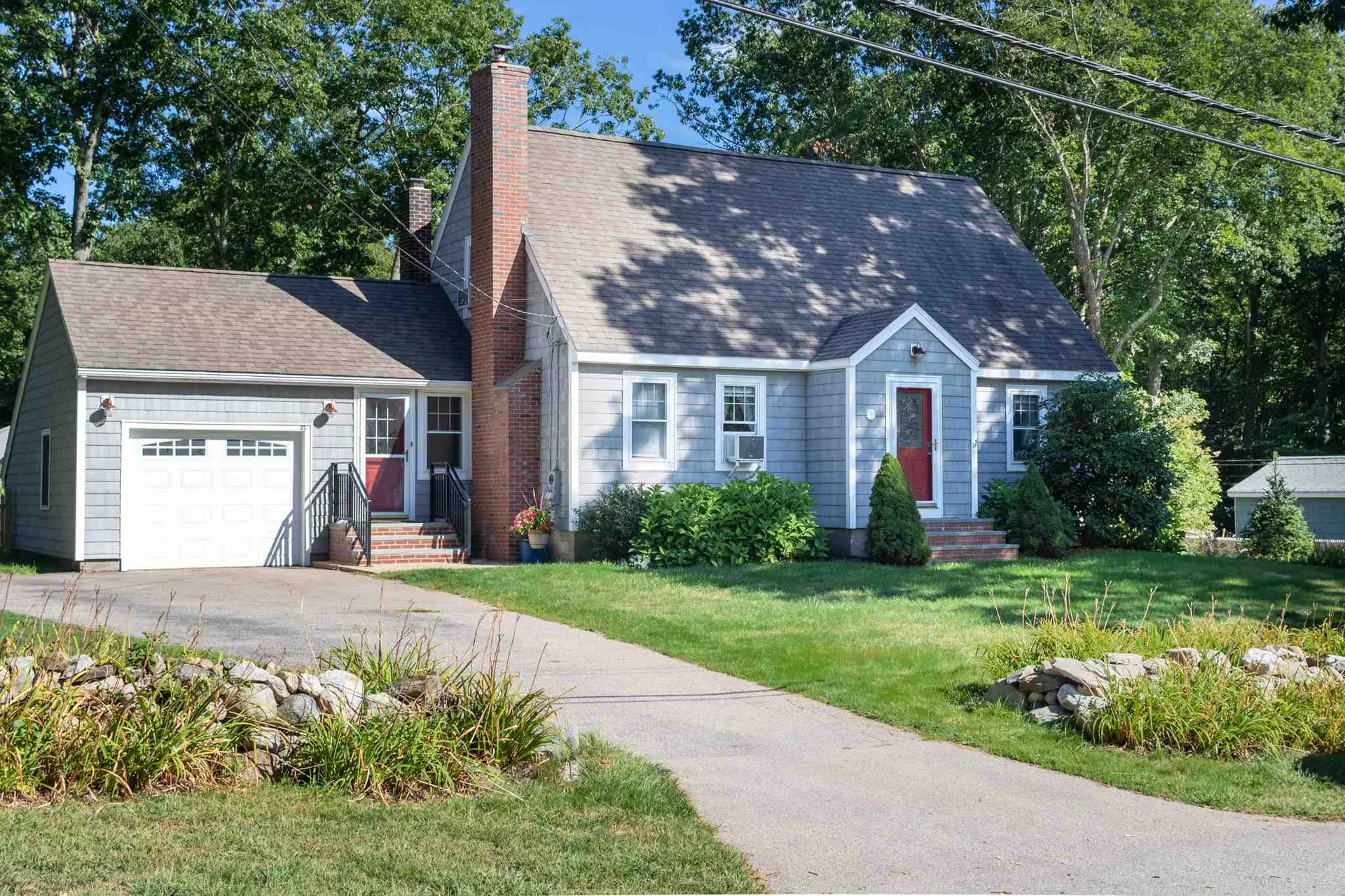 21 Pine Road North Hampton NH 03862