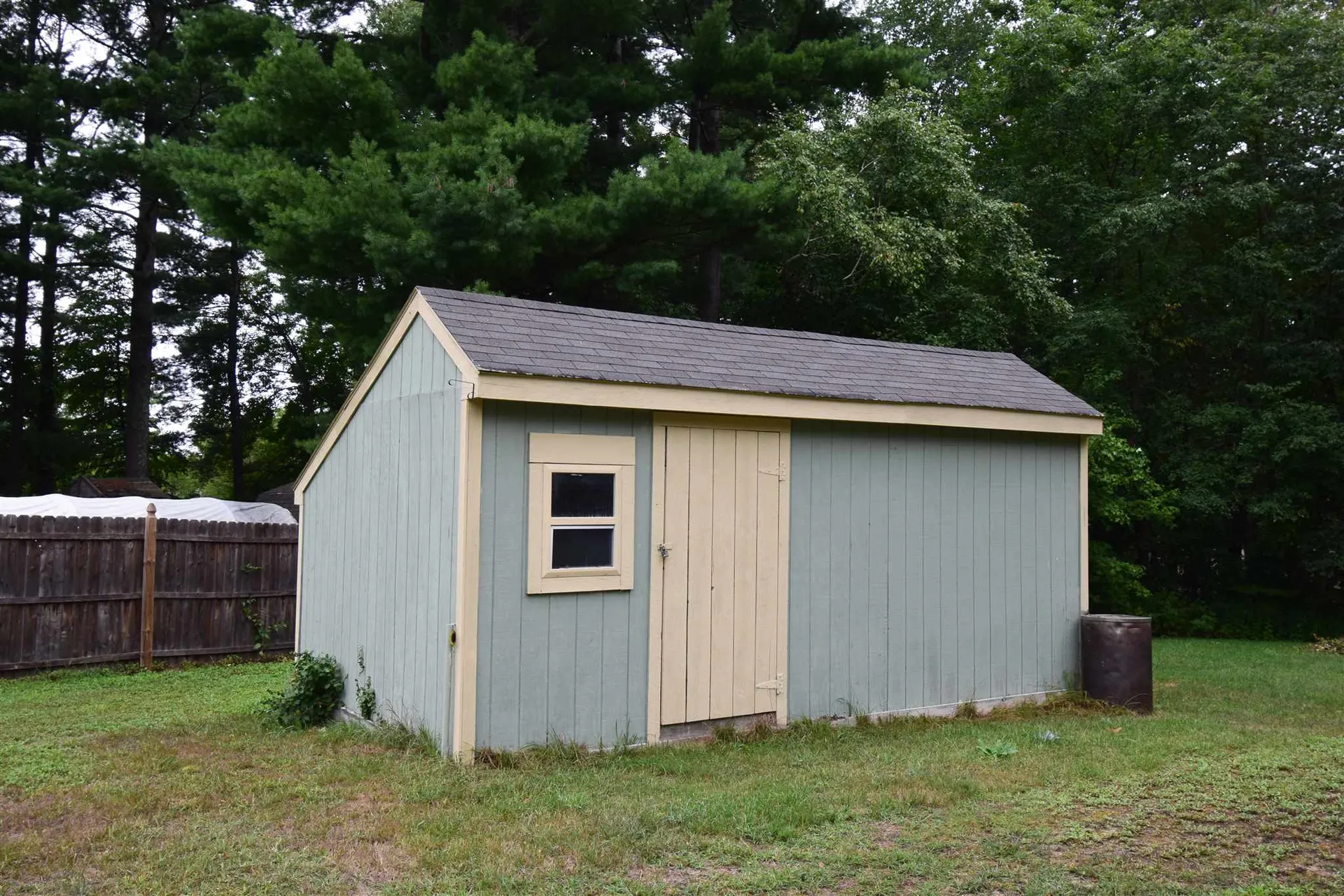 137 Green Road Raymond NH 03077