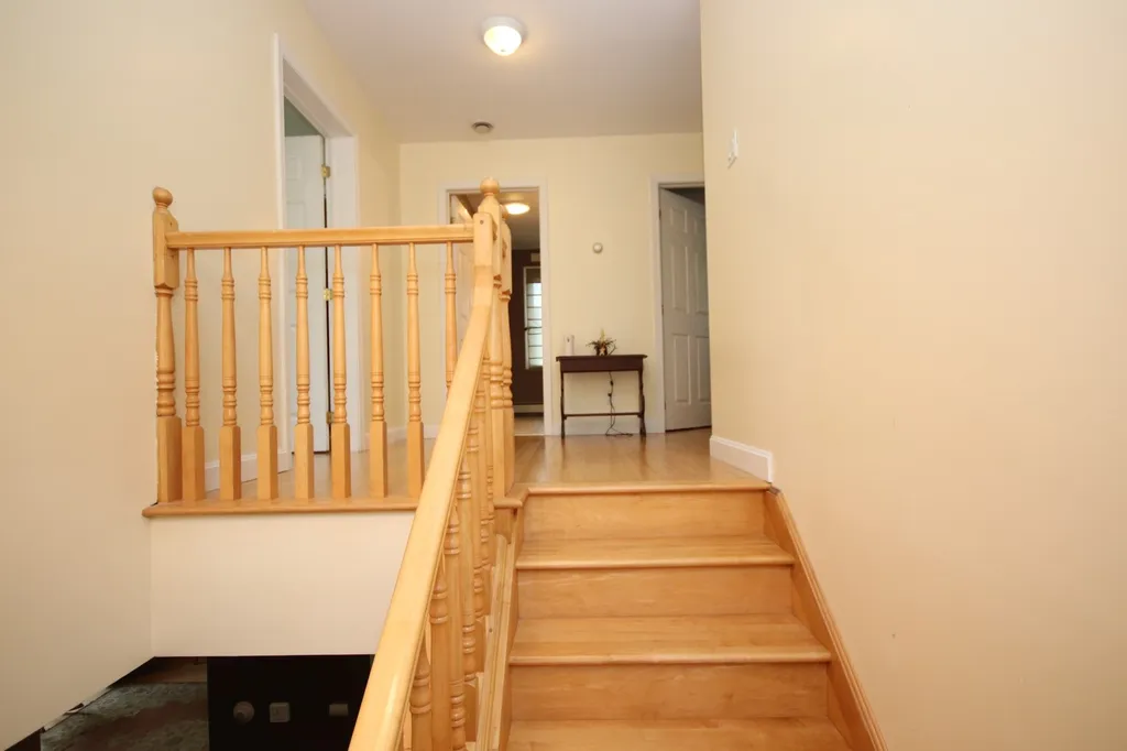 32 Oak Street South Berwick ME 03908